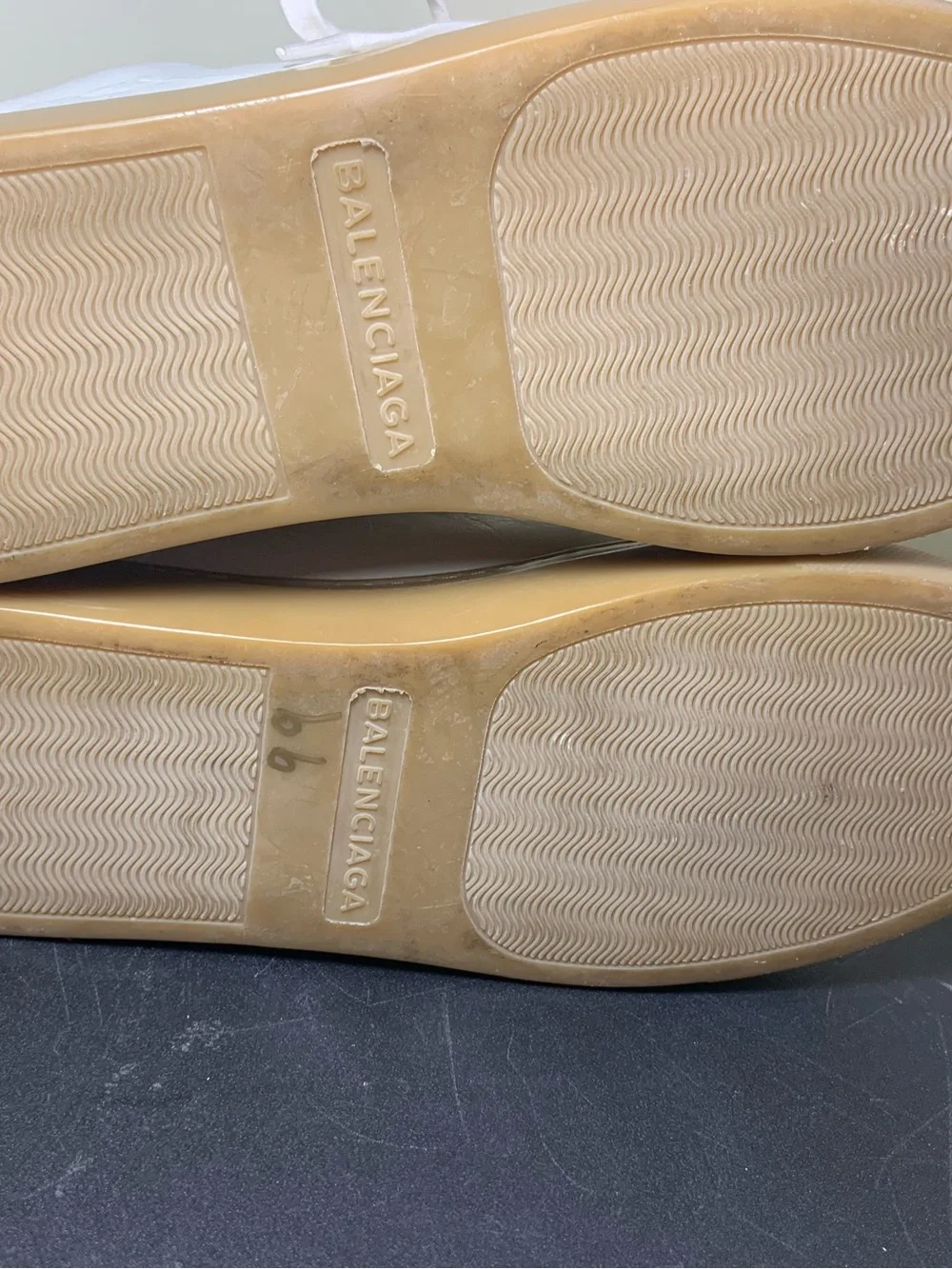 Men’s Balenciaga Casual Shoes (Size 41 or 8 US) Very Clean/Nice (Authentic!!)